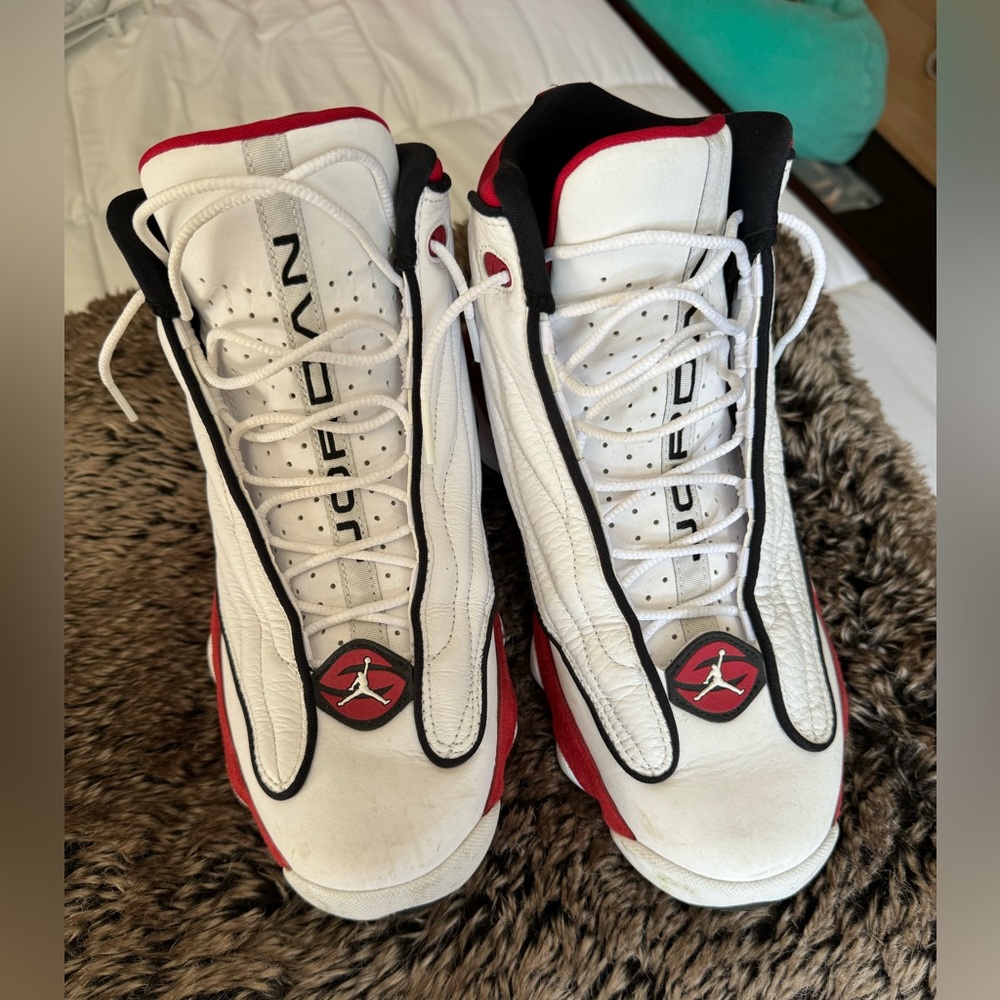 Men’s Jordan sneakers